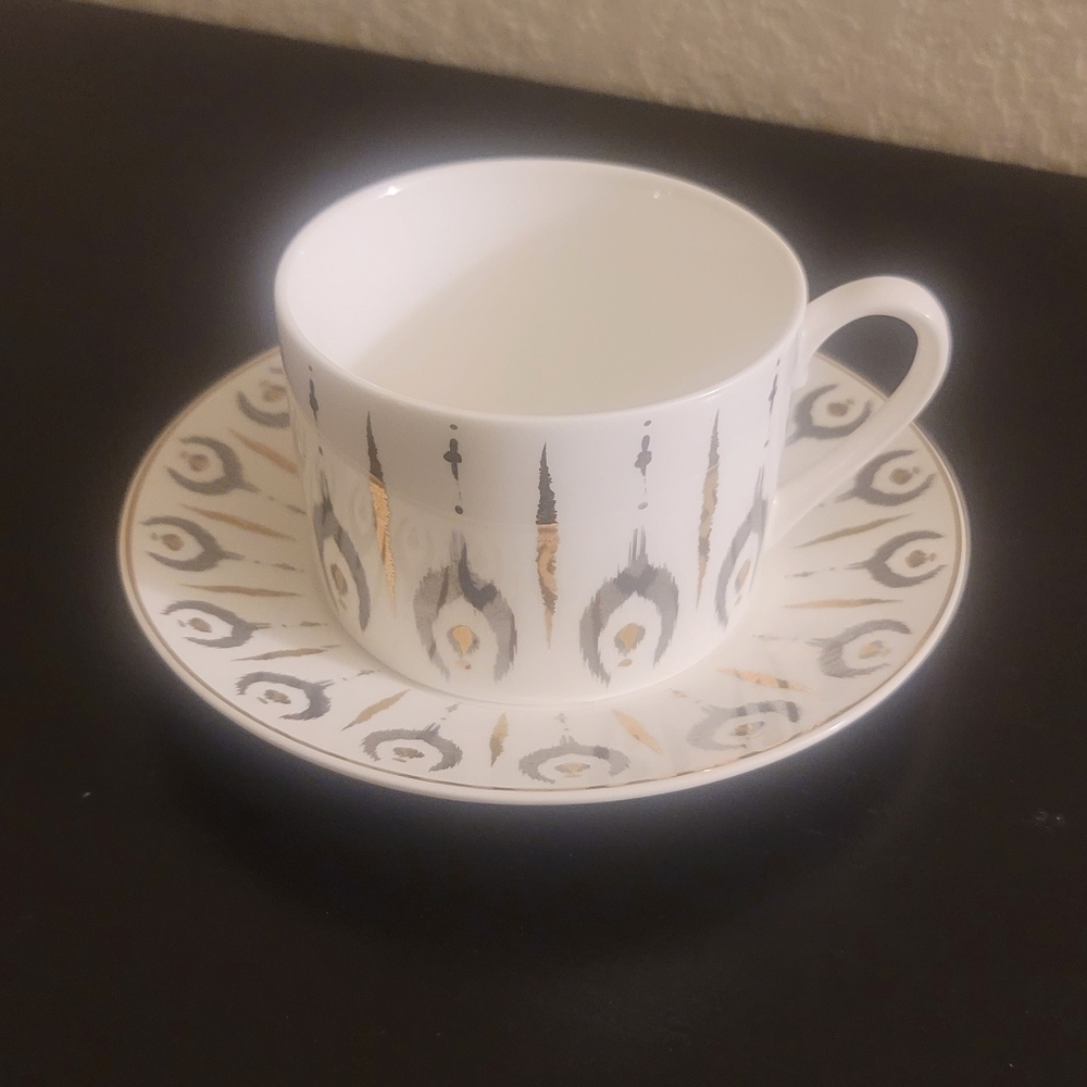 Grace's Teaware White W/Silver & Gold Accent Tea Cup &‎ Saucer Collectible